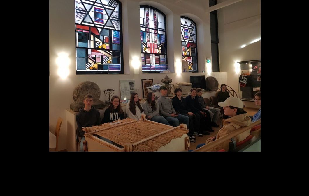 Zu Besuch in der Krefelder Synagoge